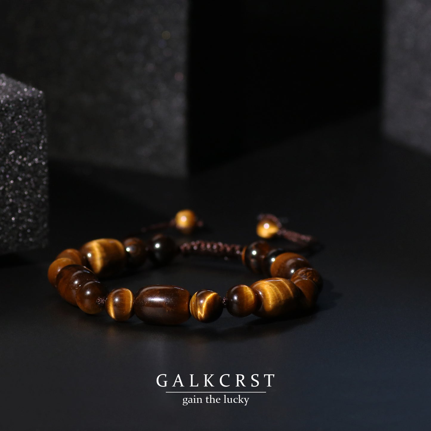 Barrel-shaped Tiger Eye stone Bracelet